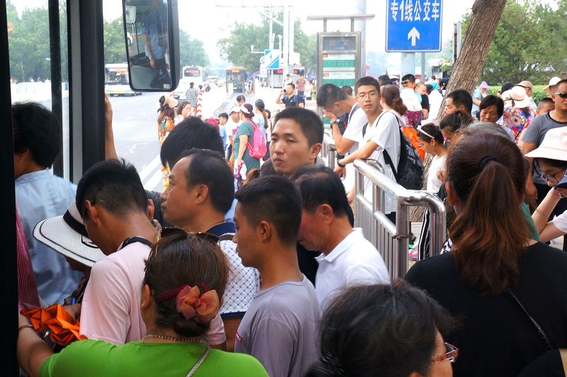 西藏队表现不尽人意，难抵对手压力的简单介绍
